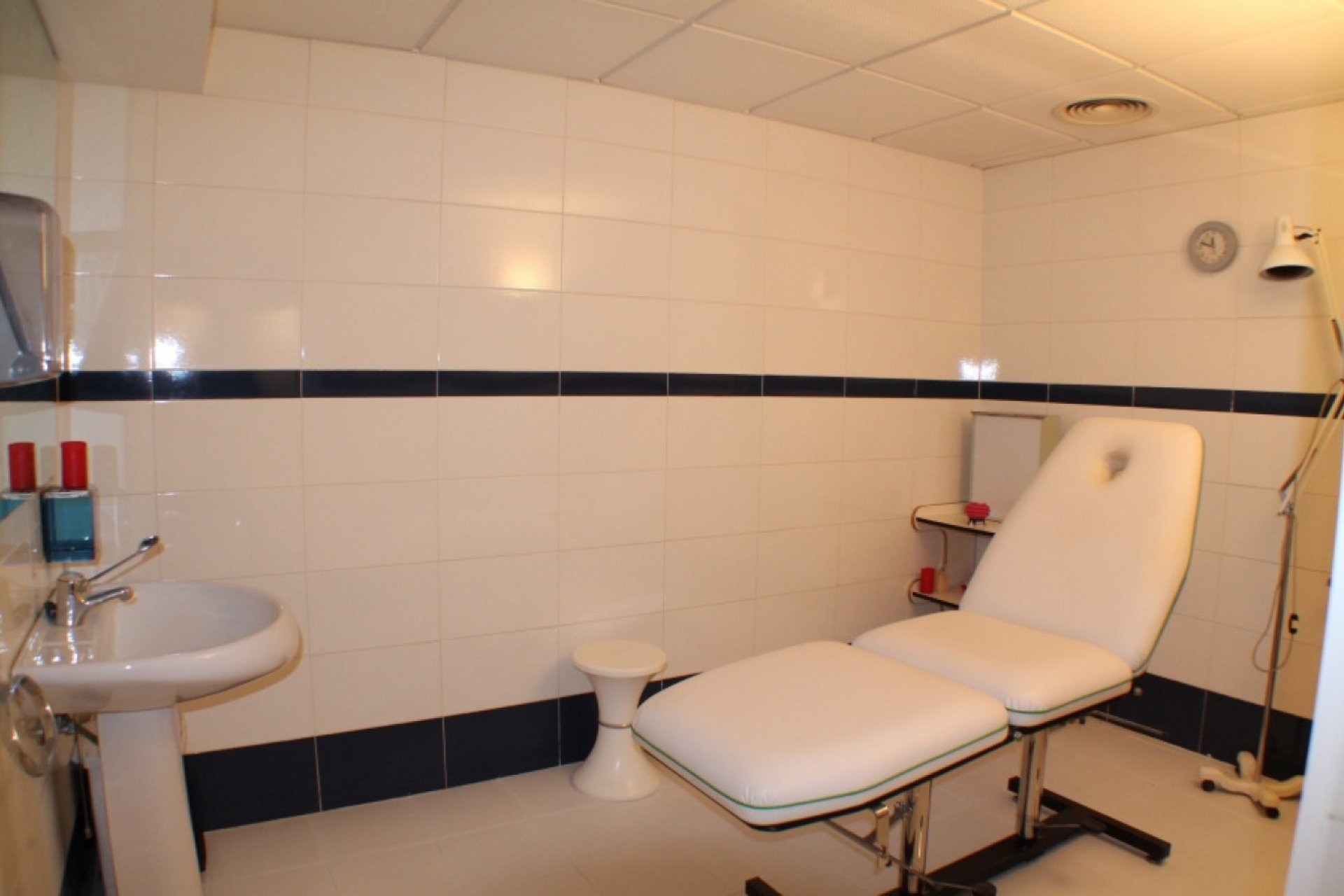 Revente - Commercial -
Altea