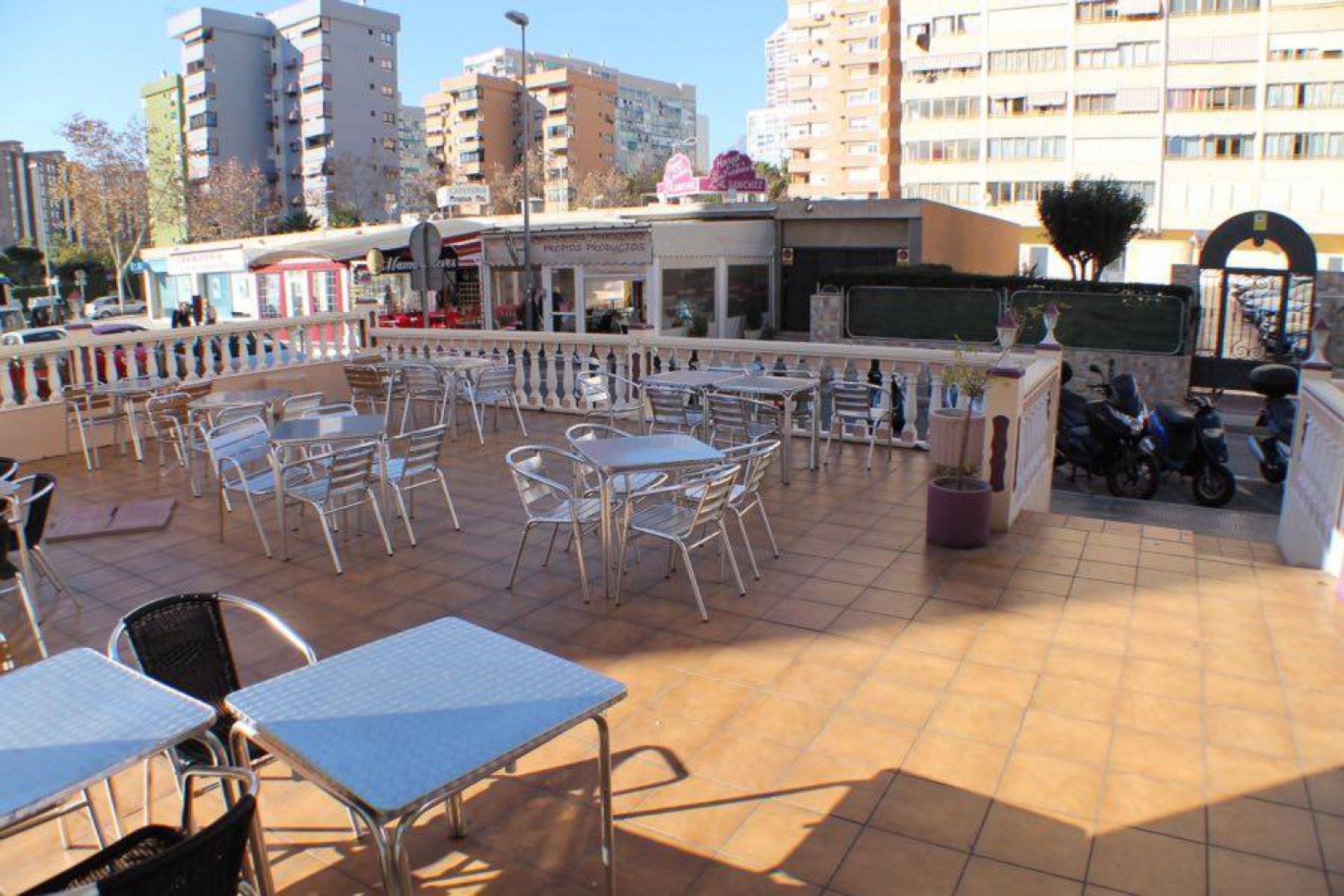 Revente - Commercial -
Benidorm - Juzgados