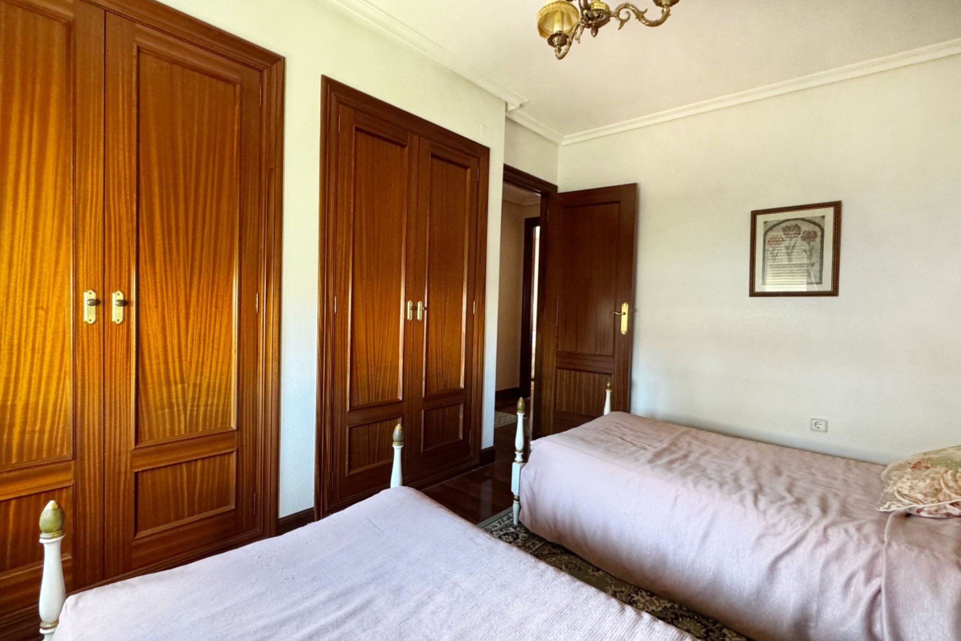 Revente - Maison mitoyenne -
Albir