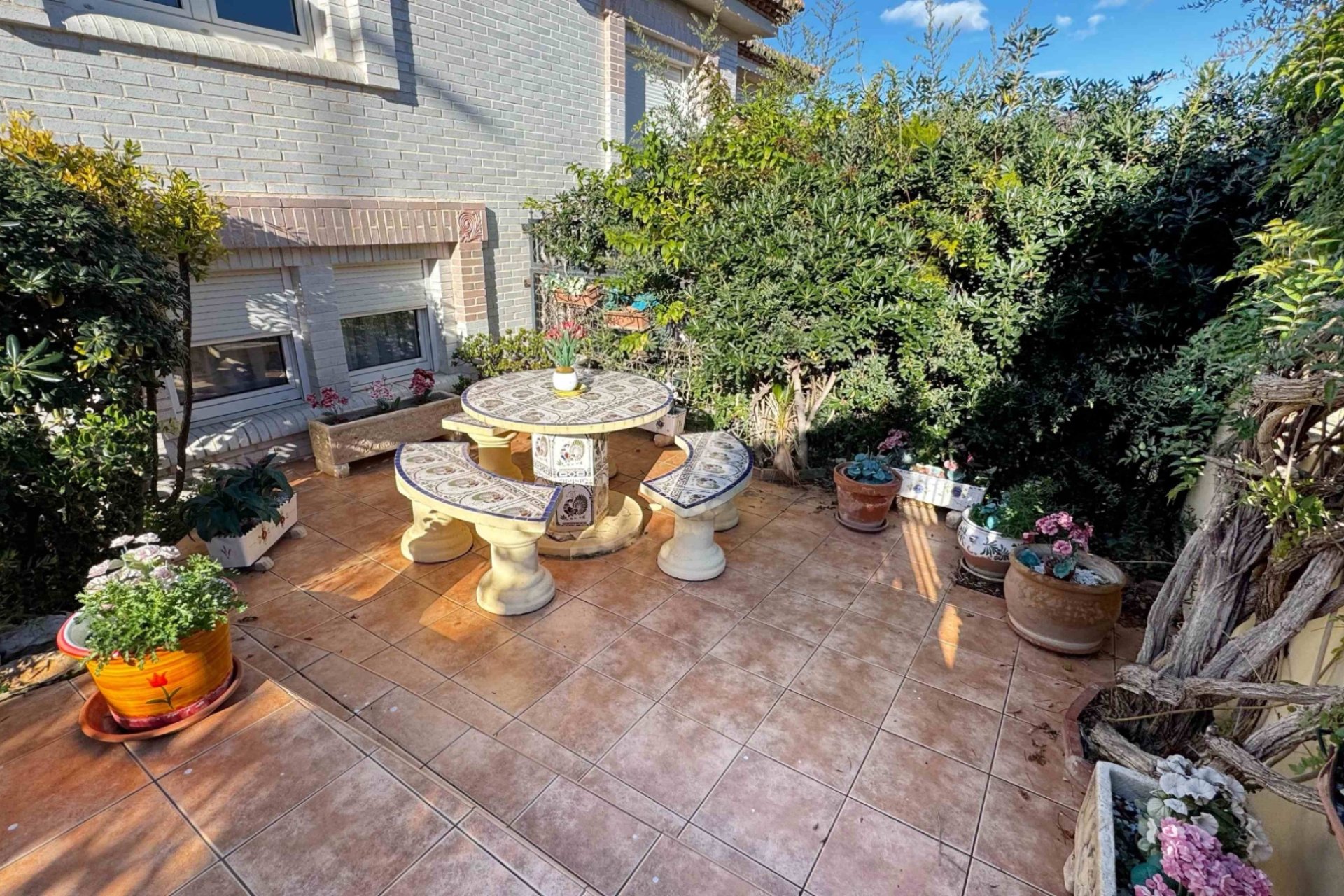 Revente - Maison mitoyenne -
Albir