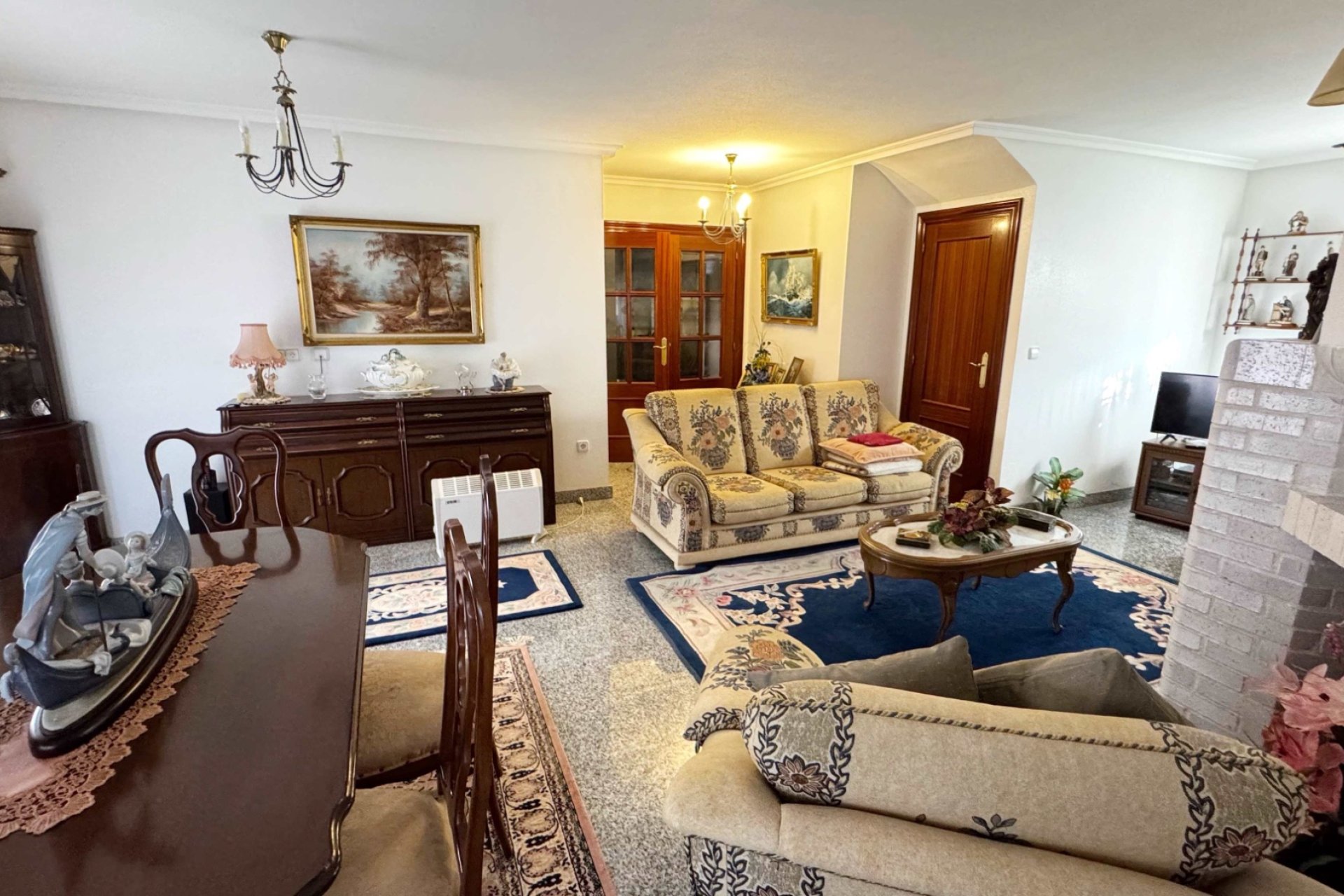 Revente - Maison mitoyenne -
Albir