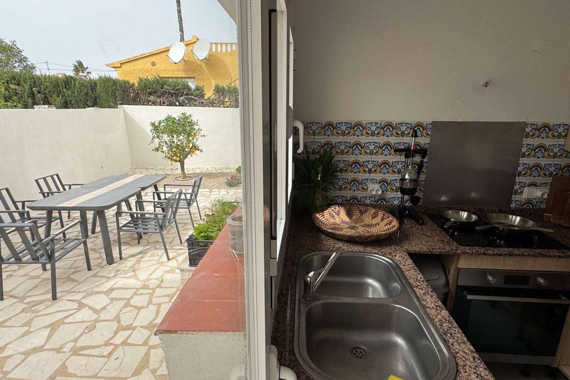 Revente - Maison mitoyenne -
Albir