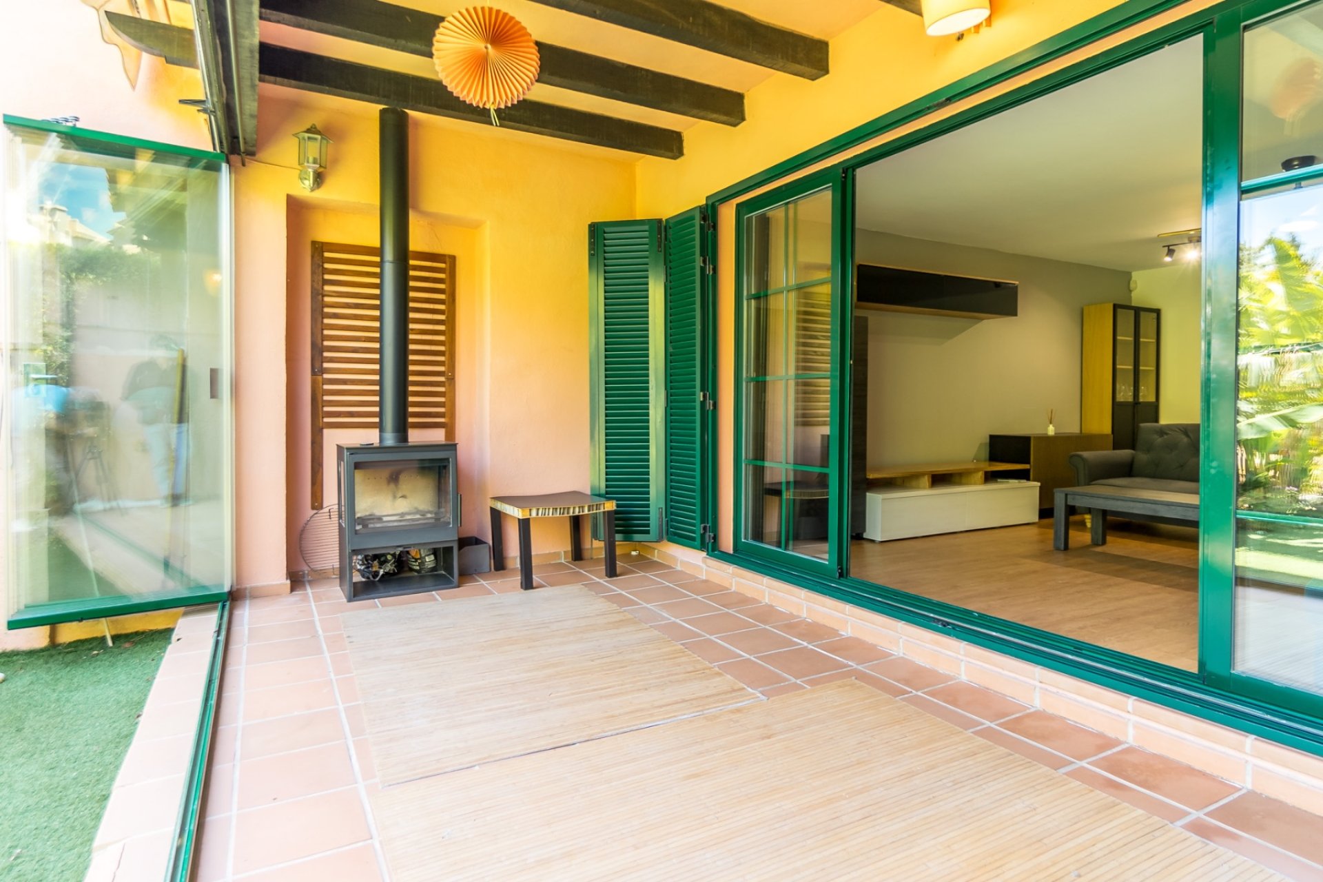 Revente - Maison mitoyenne -
Finestrat