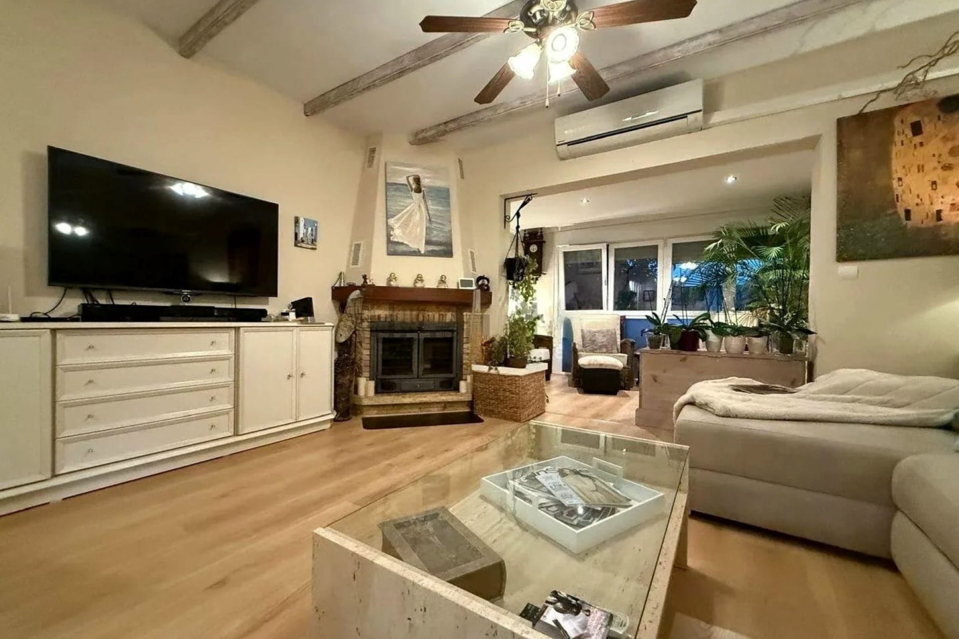 Revente - Maison mitoyenne -
La Nucía