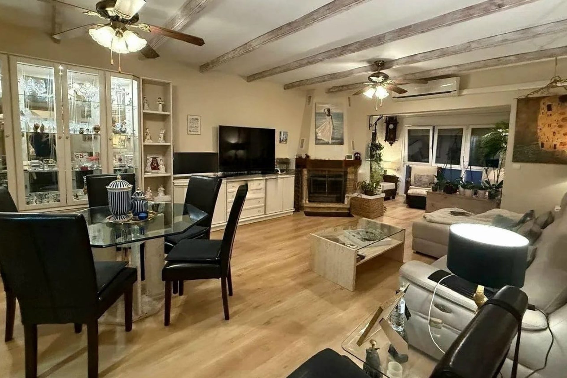 Revente - Maison mitoyenne -
La Nucía