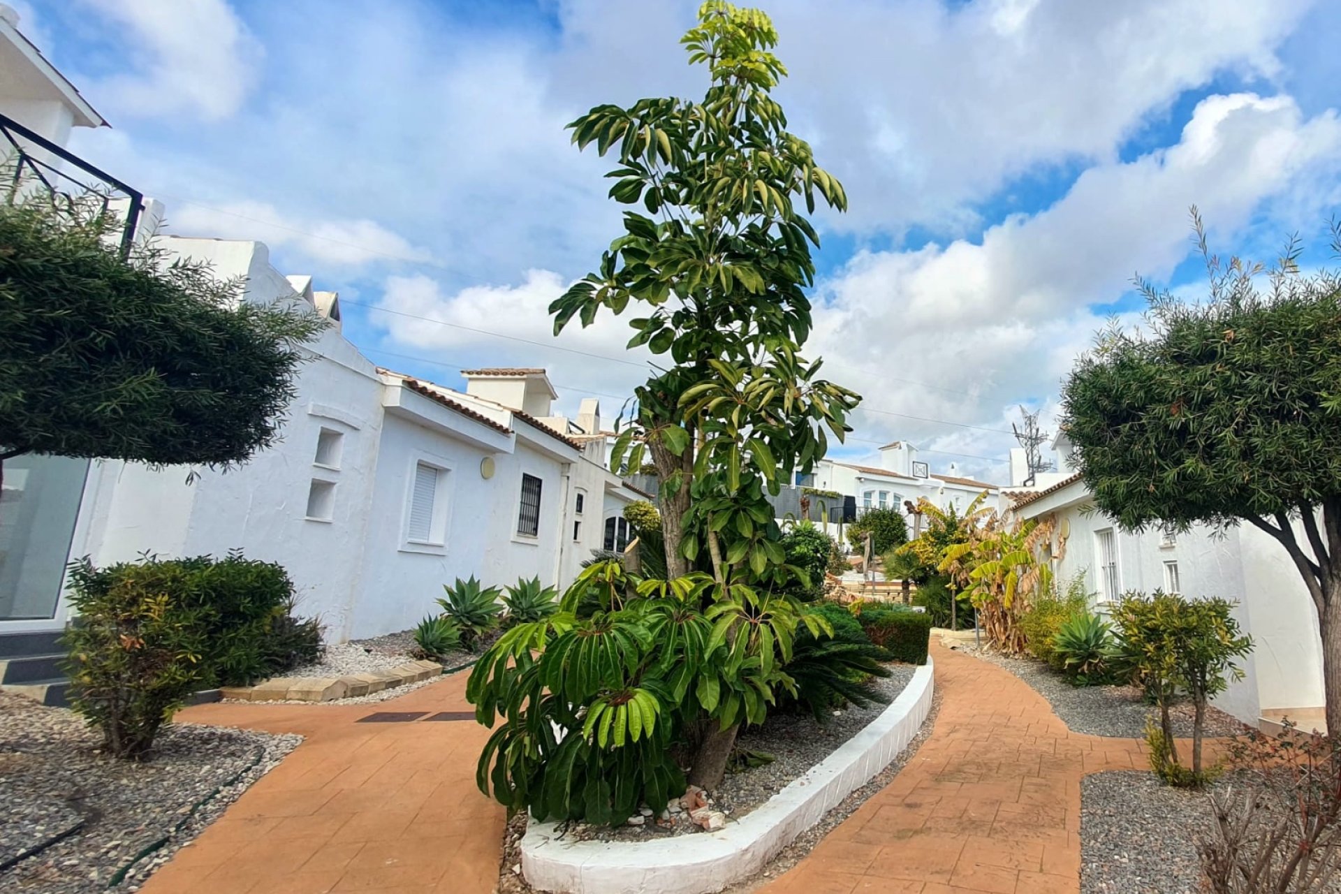 Revente - Maison mitoyenne -
La Nucía