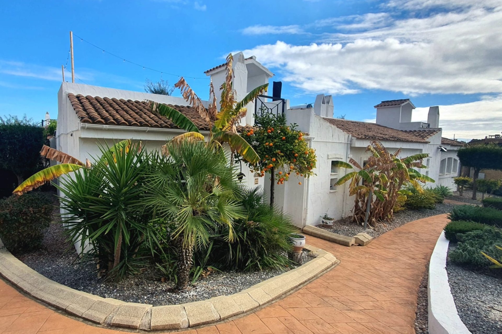 Revente - Maison mitoyenne -
La Nucía