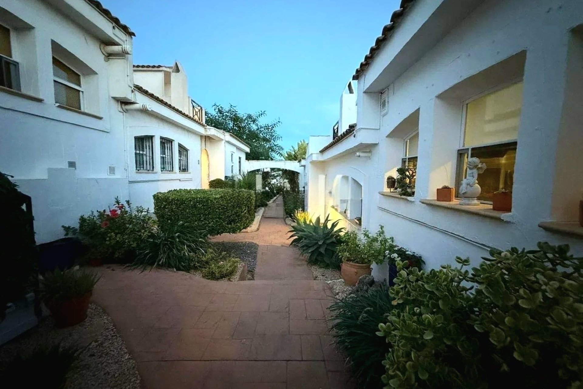 Revente - Maison mitoyenne -
La Nucía