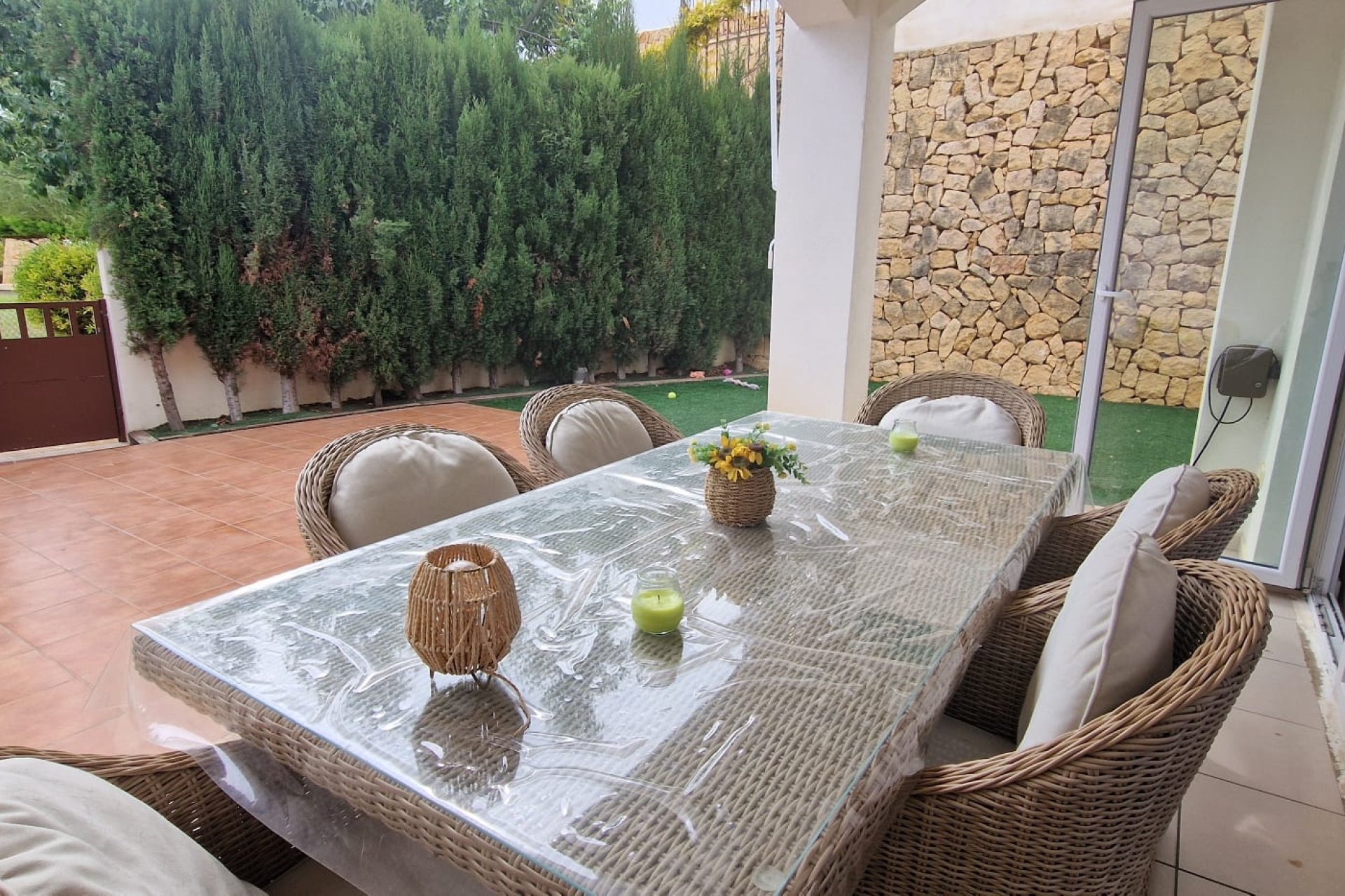 Revente - Maison mitoyenne -
Polop