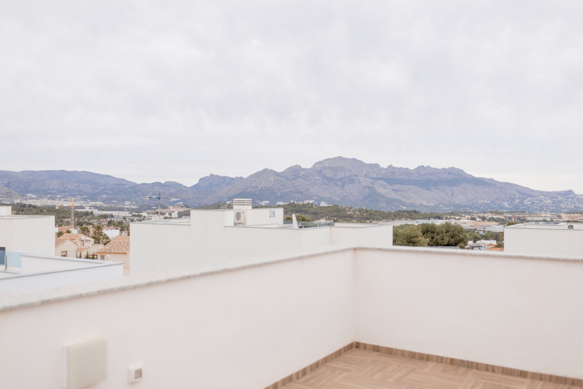 Revente - Maison mitoyenne -
Polop