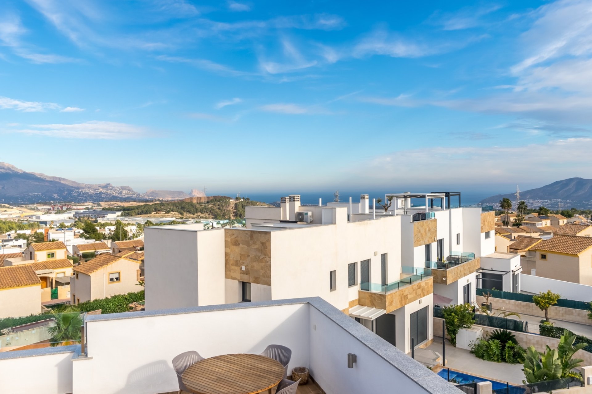 Revente - Maison mitoyenne -
Polop