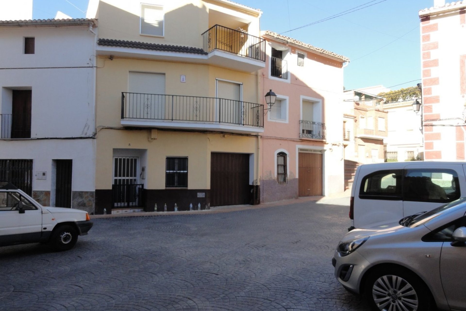 Revente - Townhouse / Semi -
Bolulla - CENTRO
