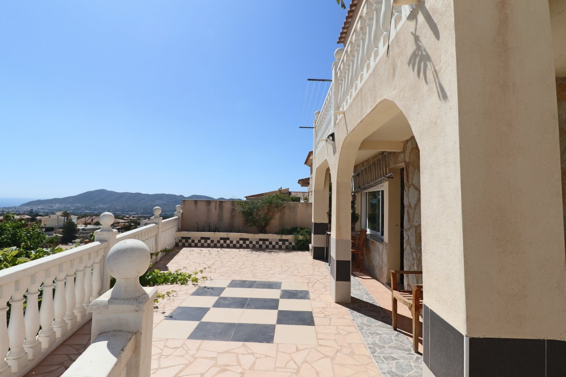 Revente - Townhouse / Semi -
La Nucía - Urbanisations