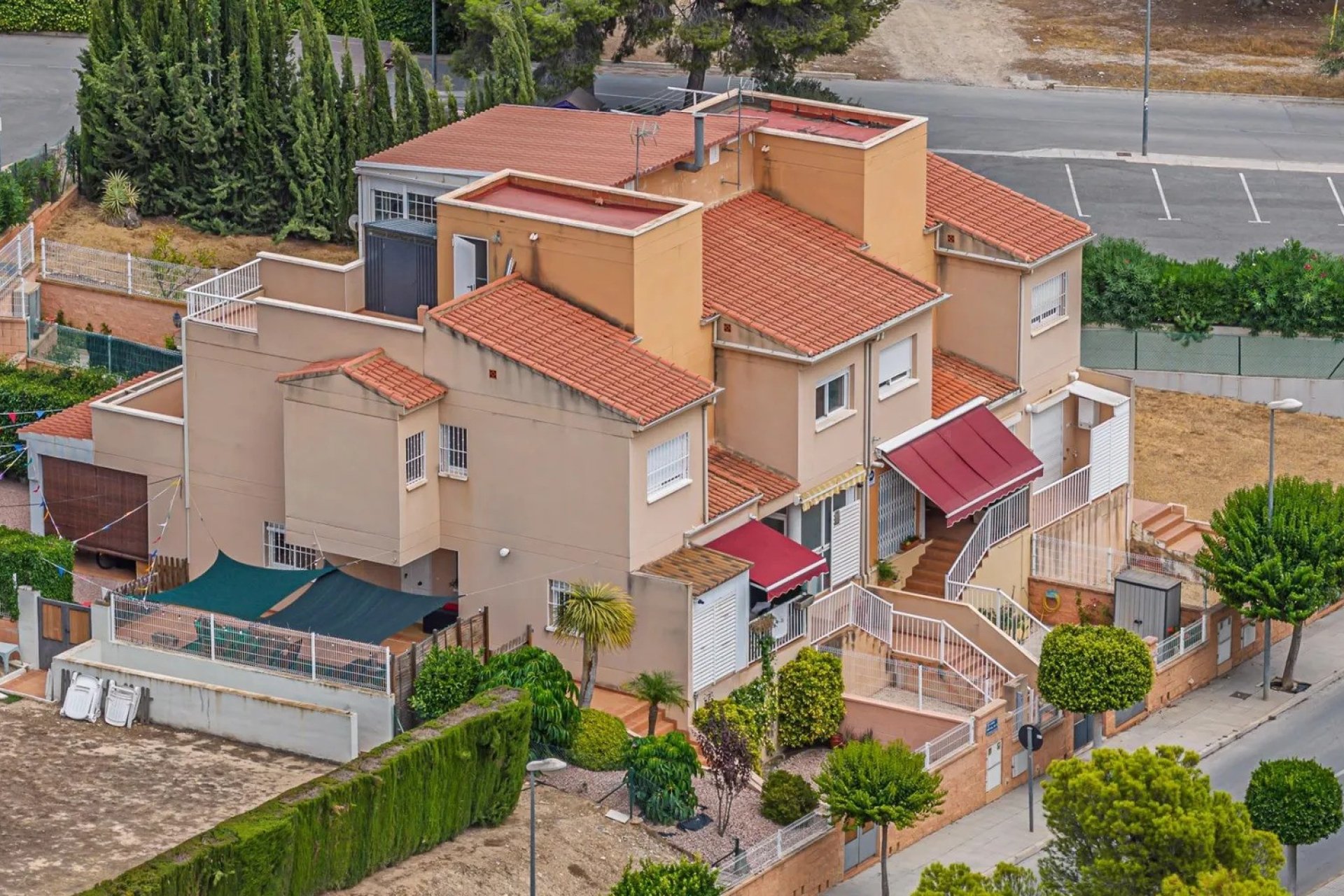 Revente - Townhouse / Semi -
La Nucía