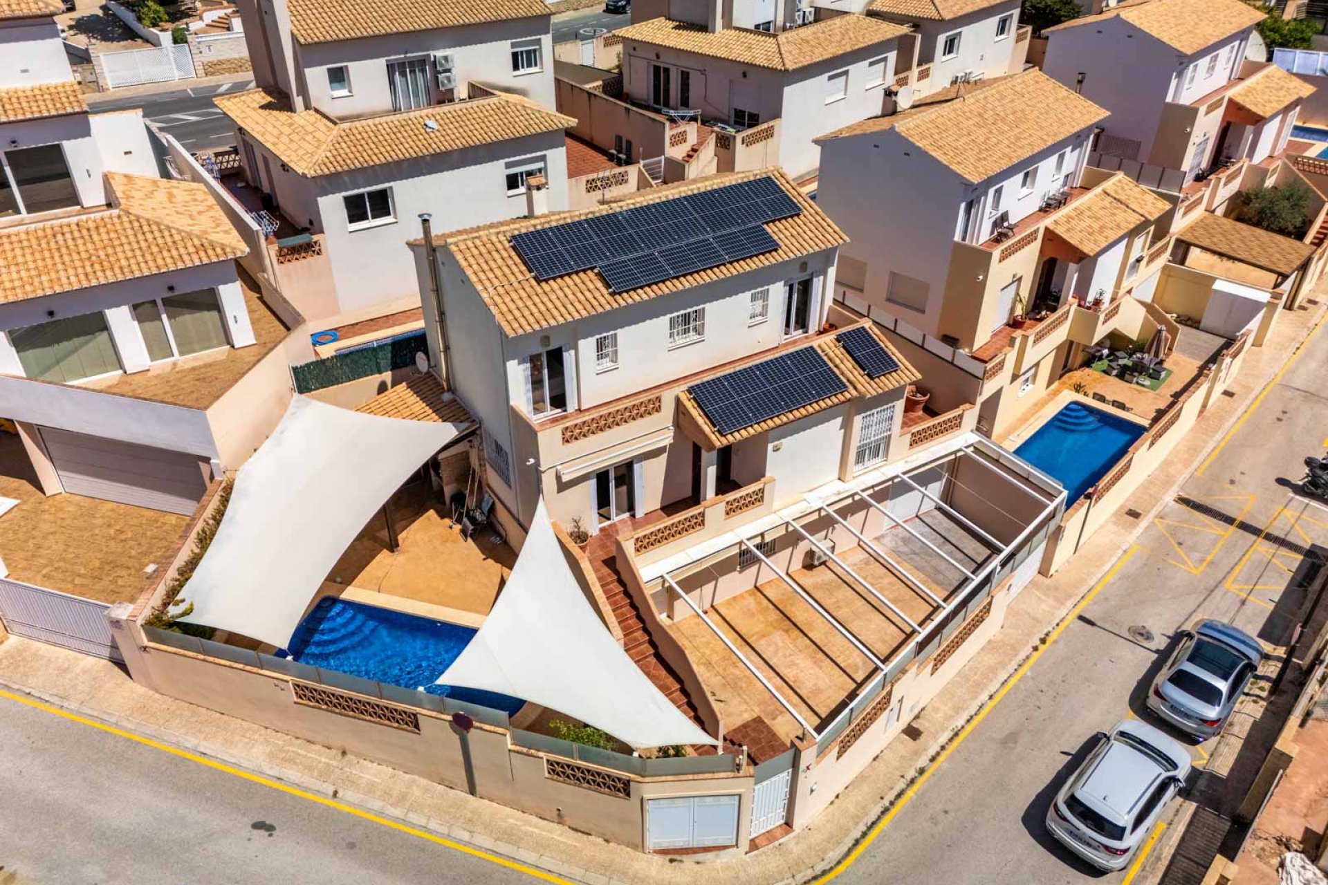 Revente - Villa -
Alfaz del Pi - San Rafael