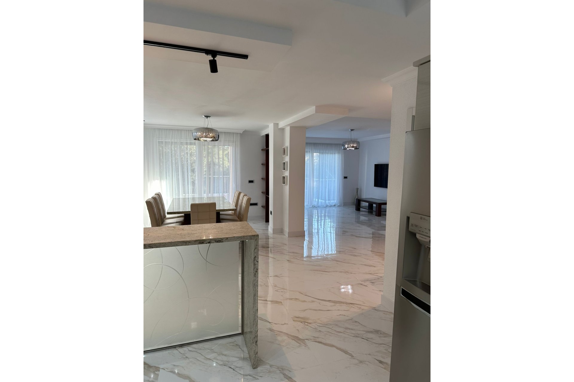 Revente - Villa -
Altea