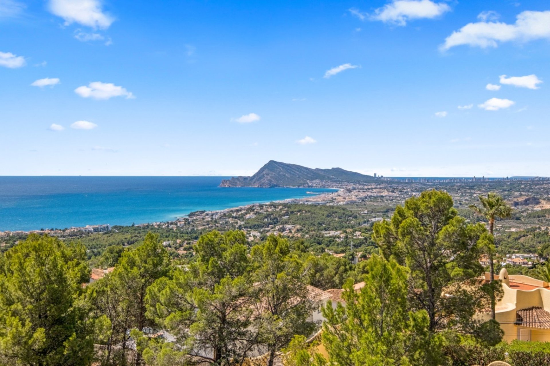 Revente - Villa -
Altea