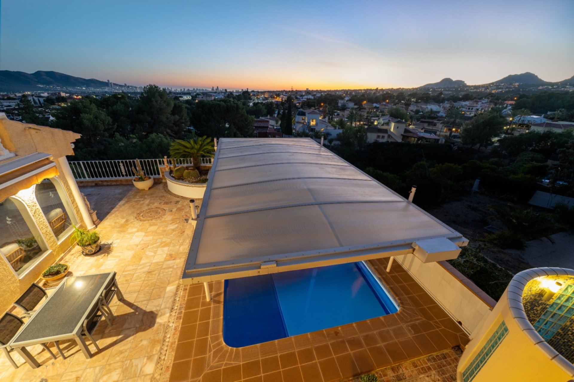 Revente - Villa -
L'Alfàs del Pi - Colonia Escandinavia-Cautivador