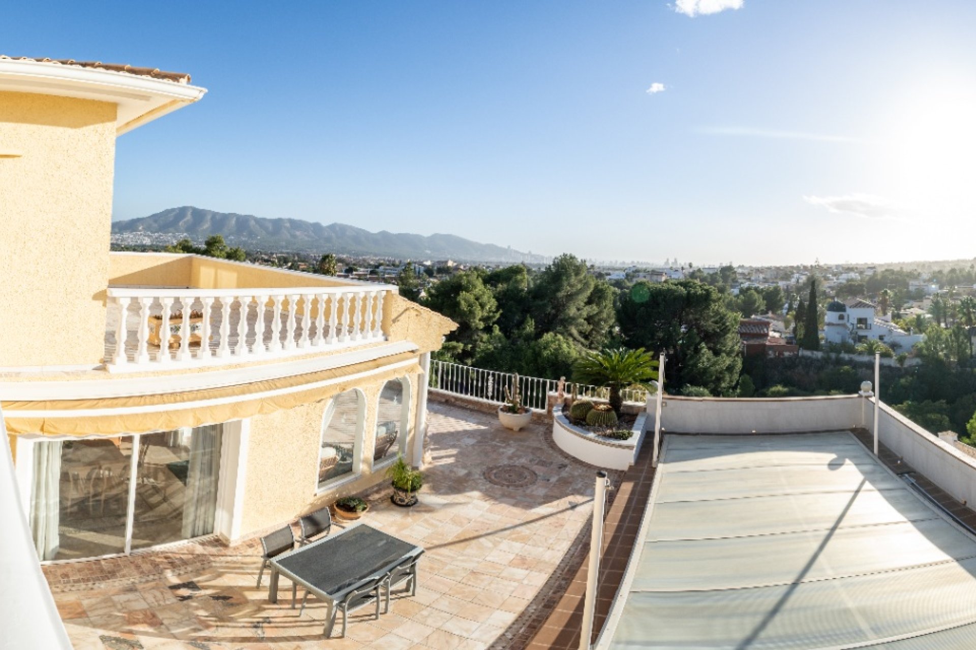 Revente - Villa -
L'Alfàs del Pi - Colonia Escandinavia-Cautivador