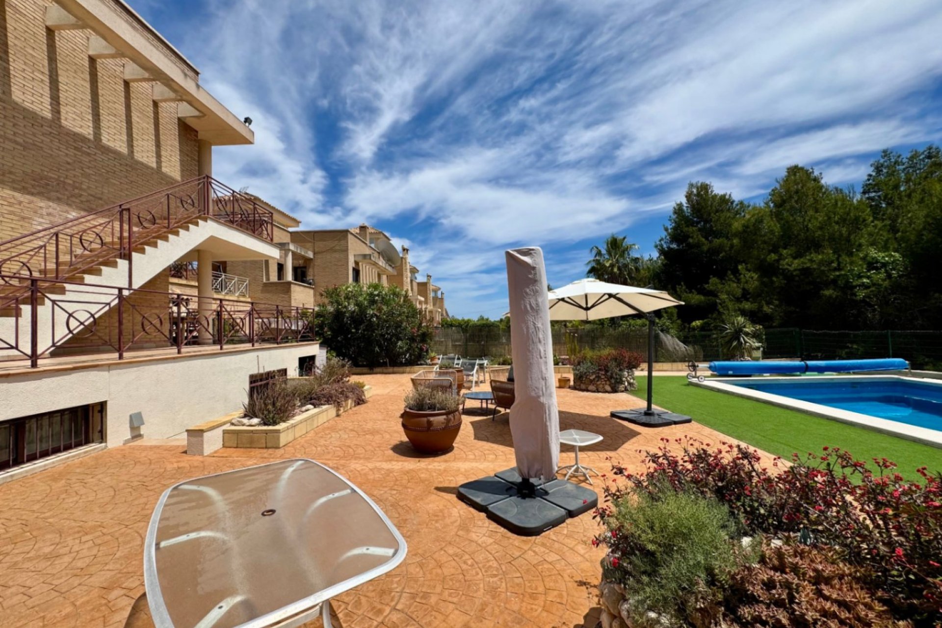 Revente - Villa -
La Nucía - La Alberca