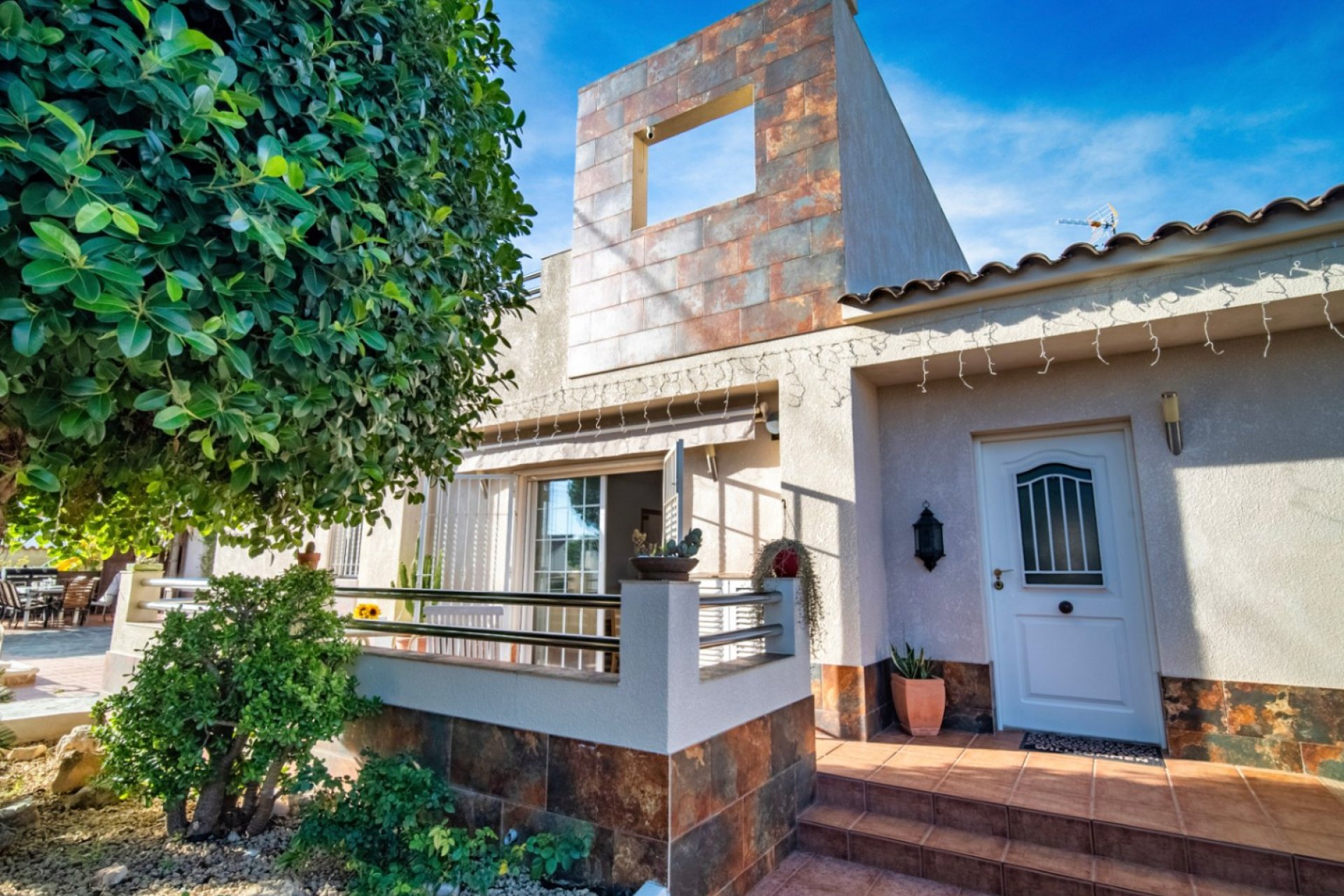 Revente - Villa -
La Nucía - Montebello - Nou Espai