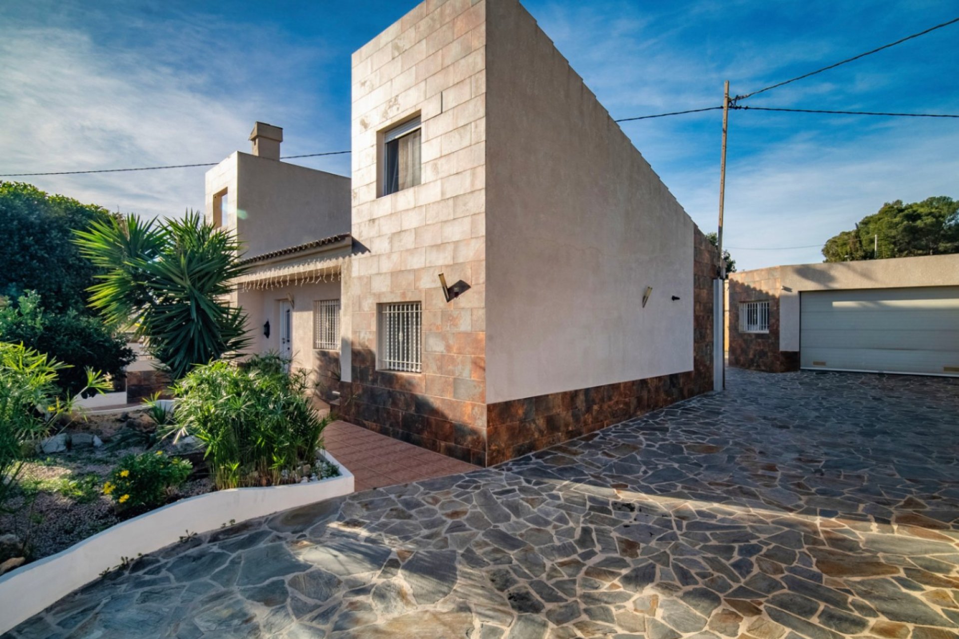 Revente - Villa -
La Nucía - Montebello - Nou Espai