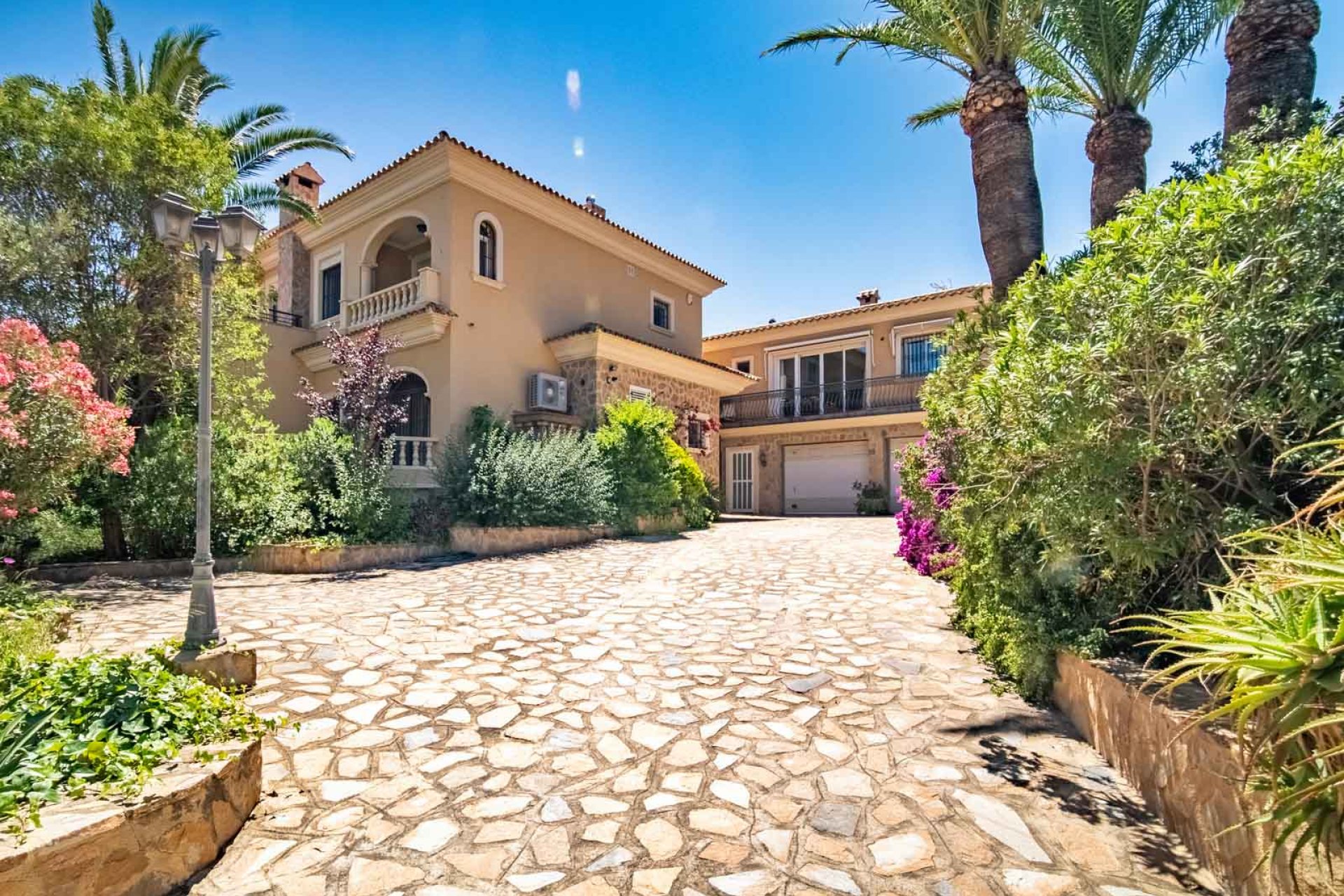 Revente - Villa -
La Nucía - San Rafael