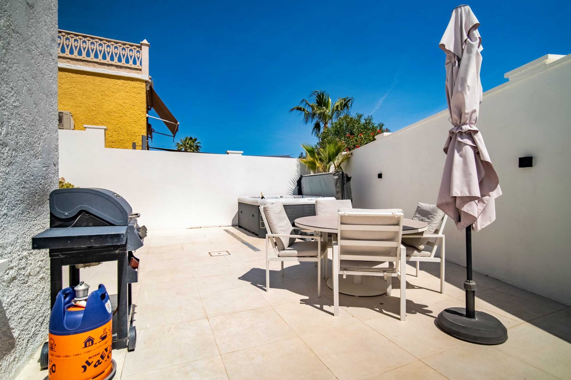 Revente - Villa -
La Nucía