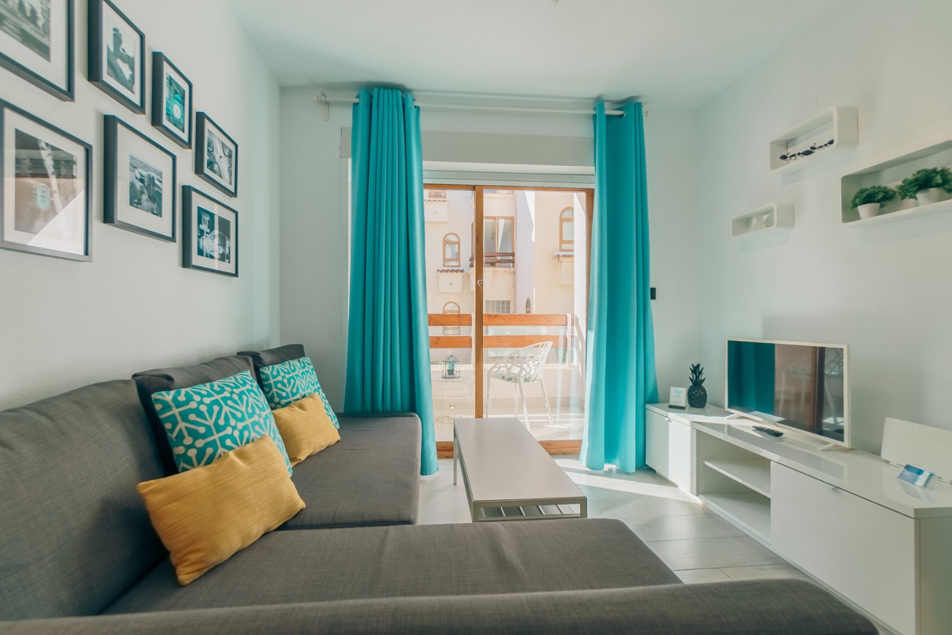 Short Term Rental - Apartment / flat -
Albir