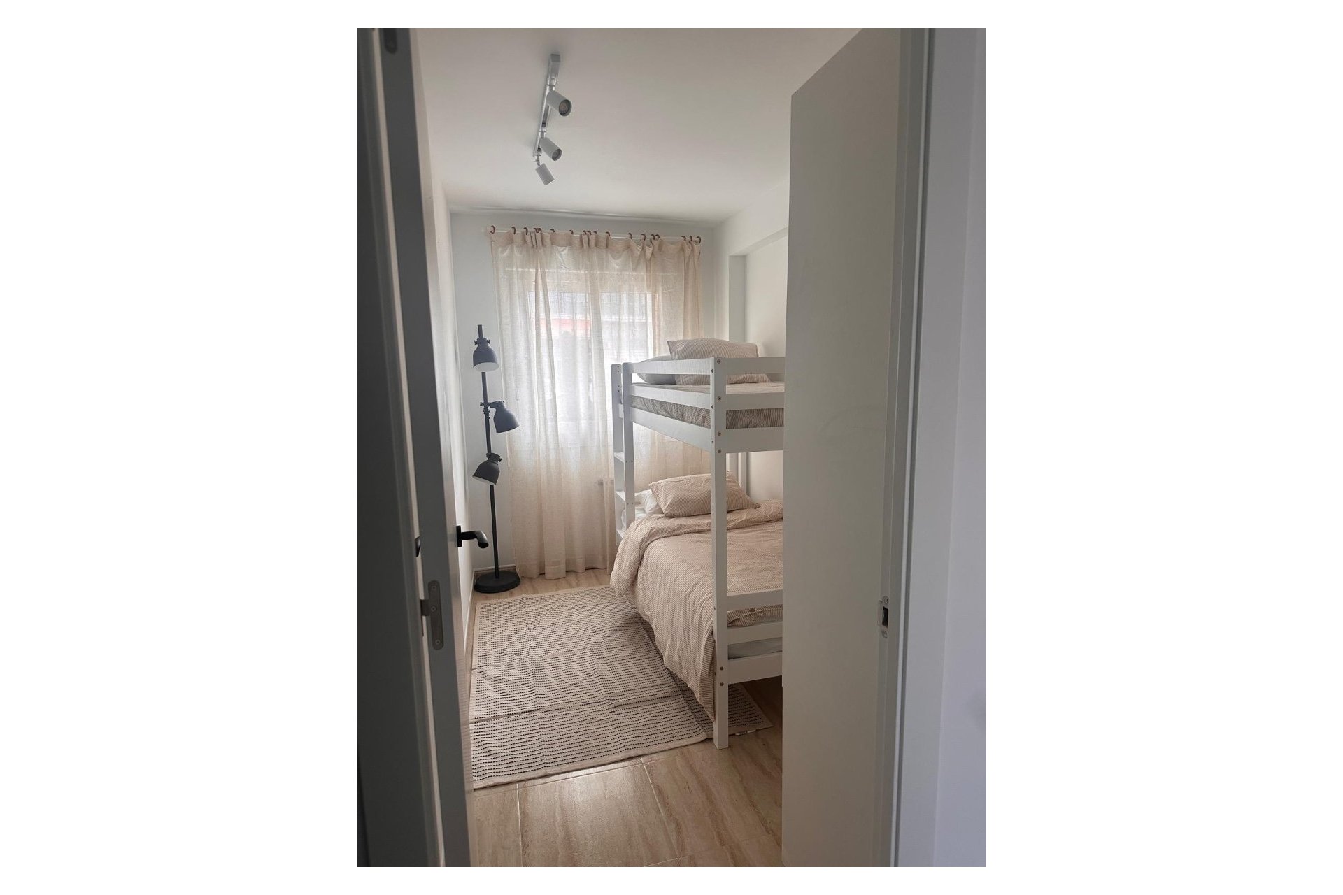 Short Term Rental - Apartment / Flat -
Benidorm