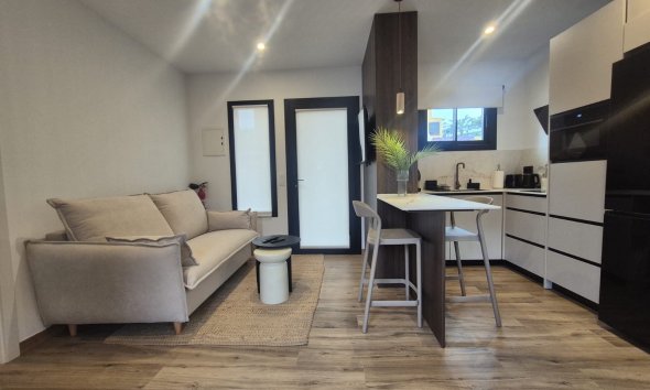 Study - Short Term Rental - Albir -
                Albir