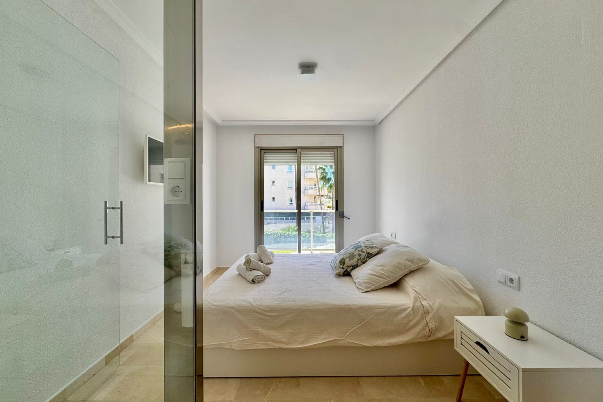 Verhuur Korte Termijn - Appartement / Flat -
Albir