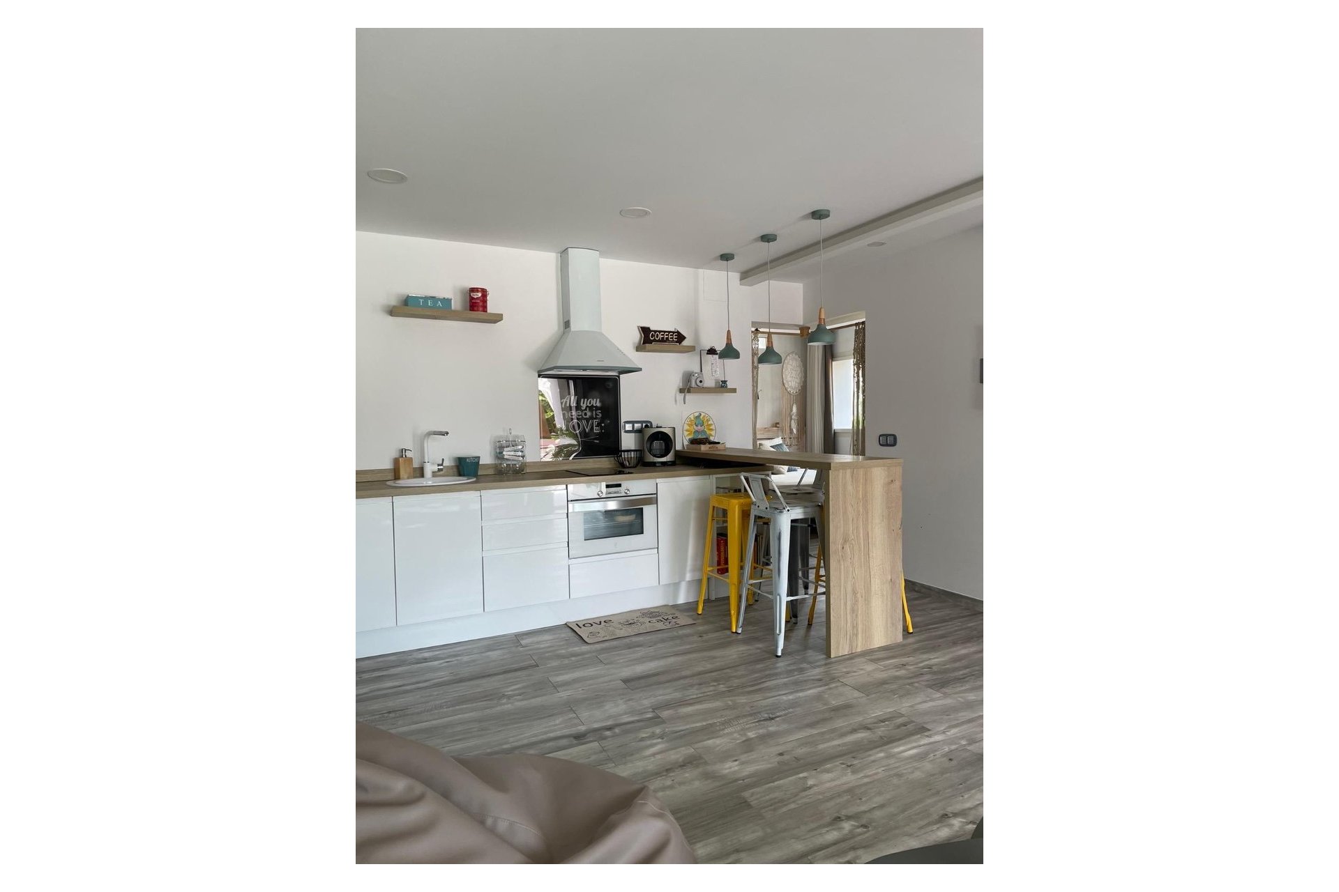 Verhuur Korte Termijn - Appartement / flat -
Albir