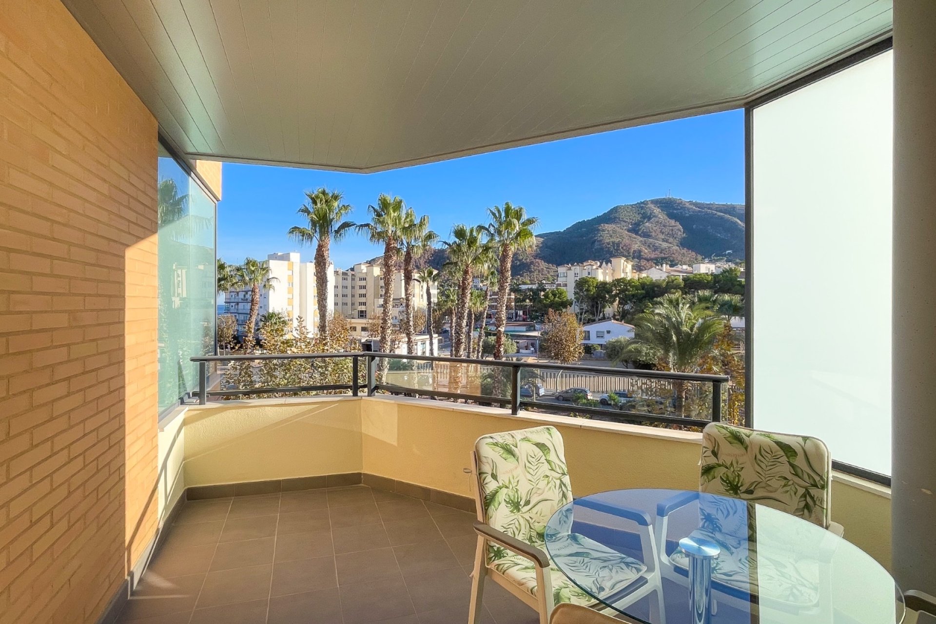 Verhuur Korte Termijn - Appartement / flat -
Albir