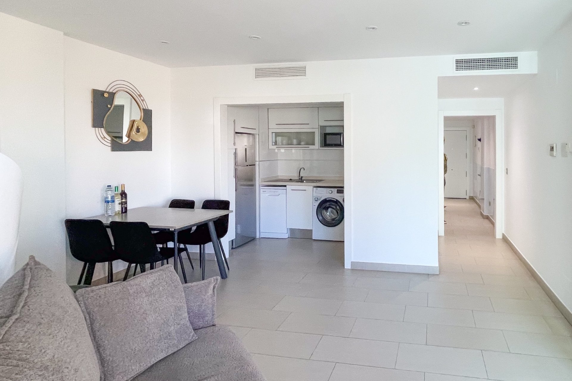 Verhuur Korte Termijn - Appartement / flat -
Albir