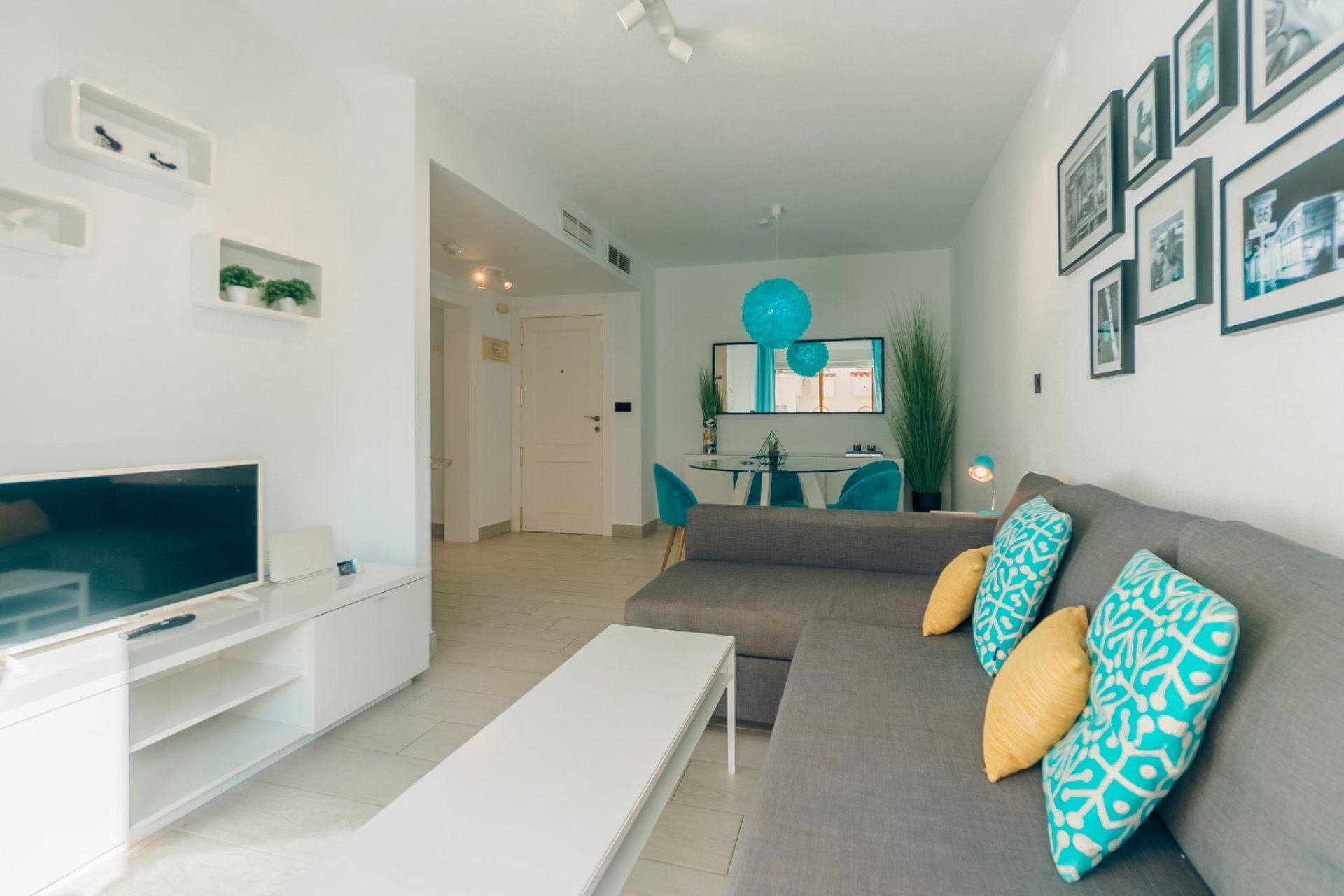Verhuur Korte Termijn - Appartement / flat -
Albir