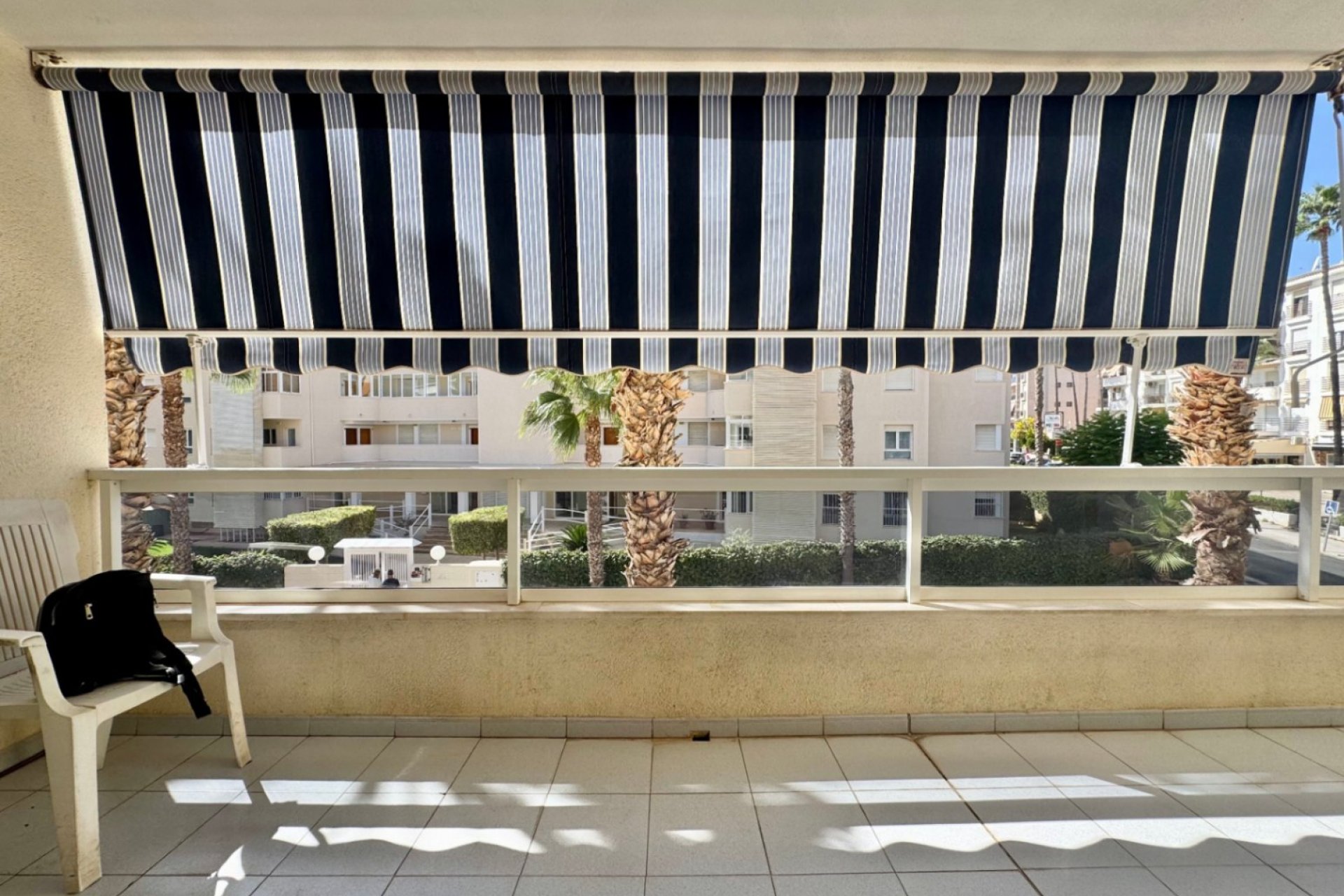 Videresalg - Apartment -
Albir