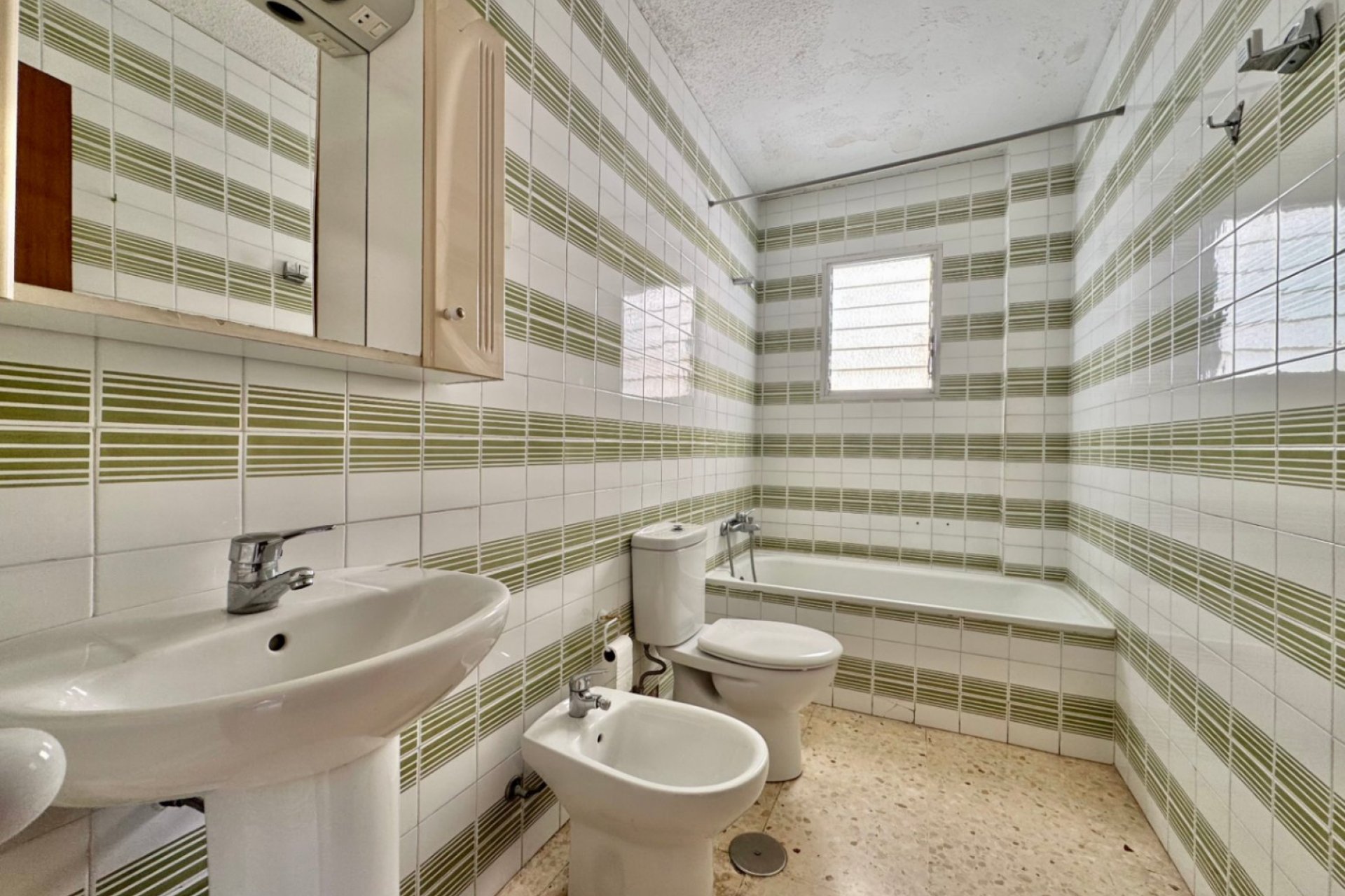 Videresalg - Apartment -
Alfaz del Pi - Alfas del Pí