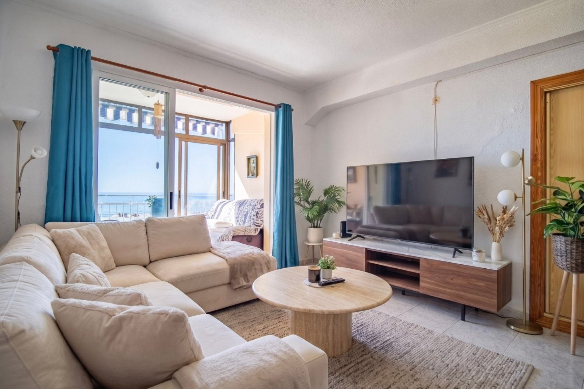Videresalg - Apartment -
Benidorm - Playa de Poniente