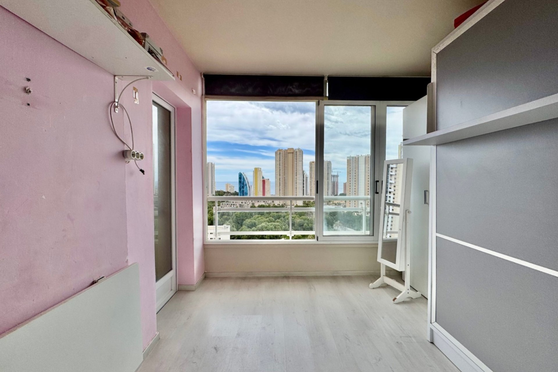 Videresalg - apartment -
Benidorm - Playa Poniente