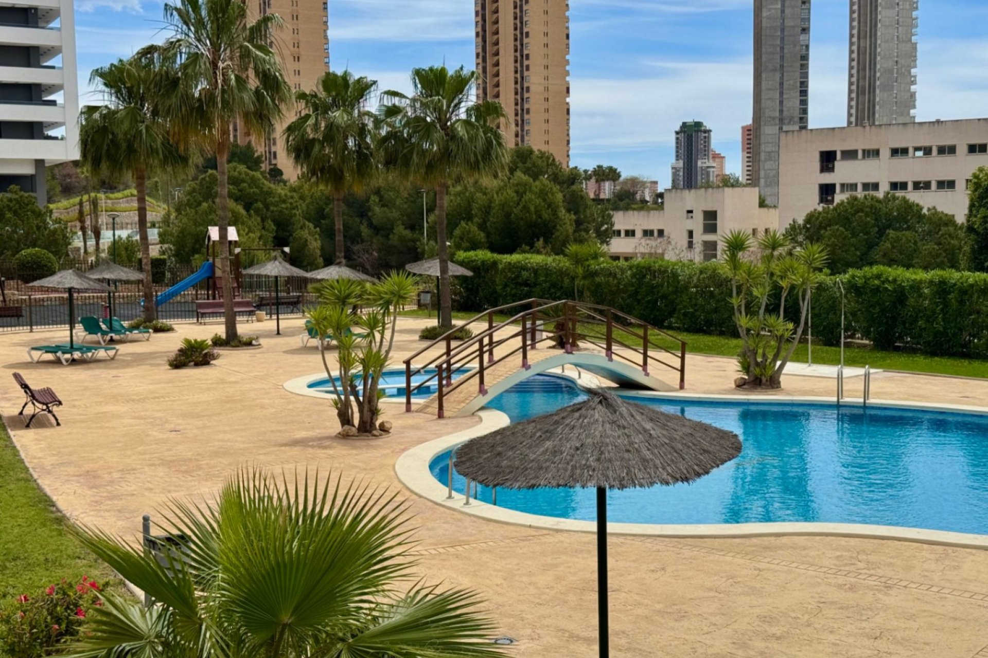 Videresalg - apartment -
Benidorm - Playa Poniente