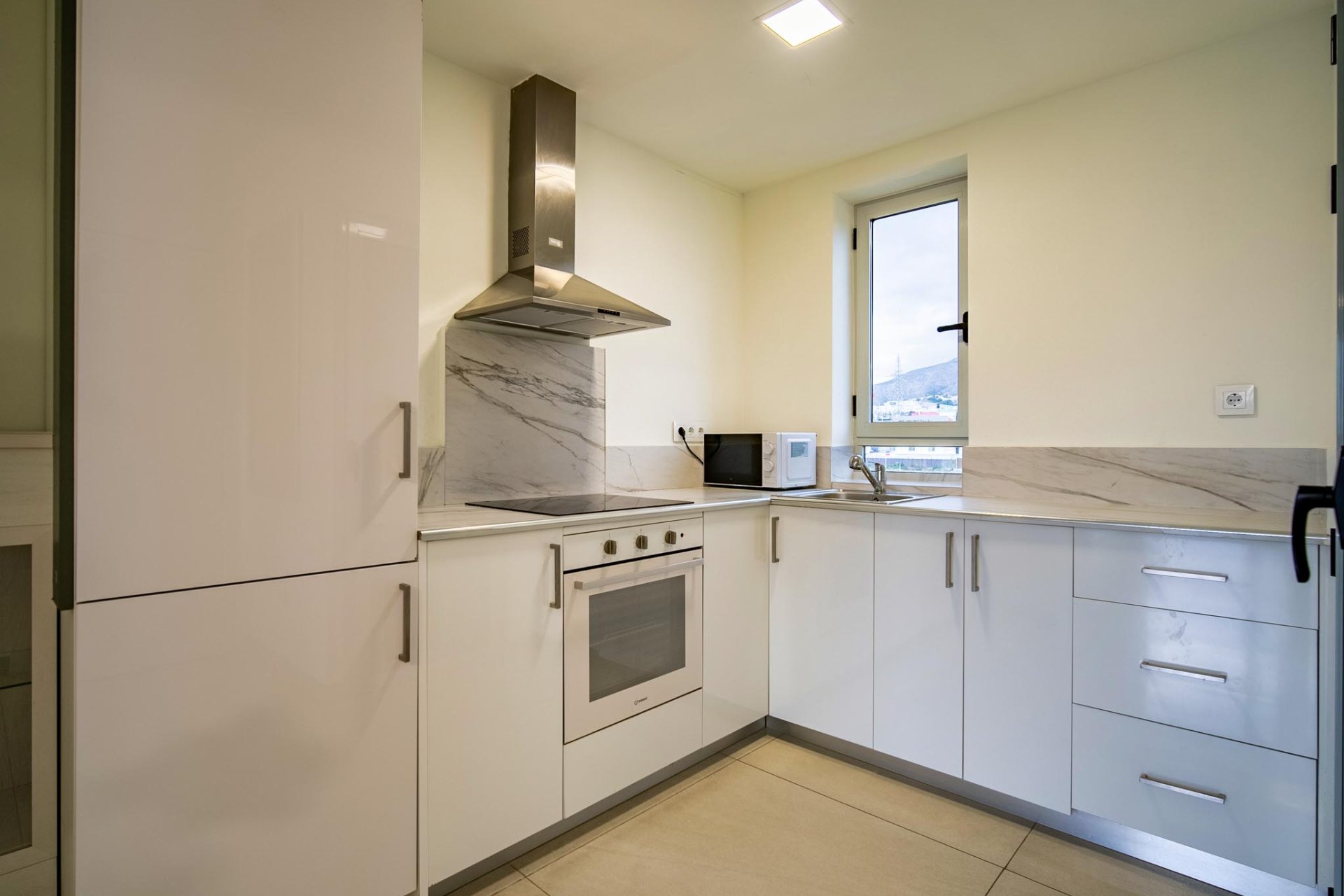 Videresalg - apartment -
Finestrat - Cala de Finestrat