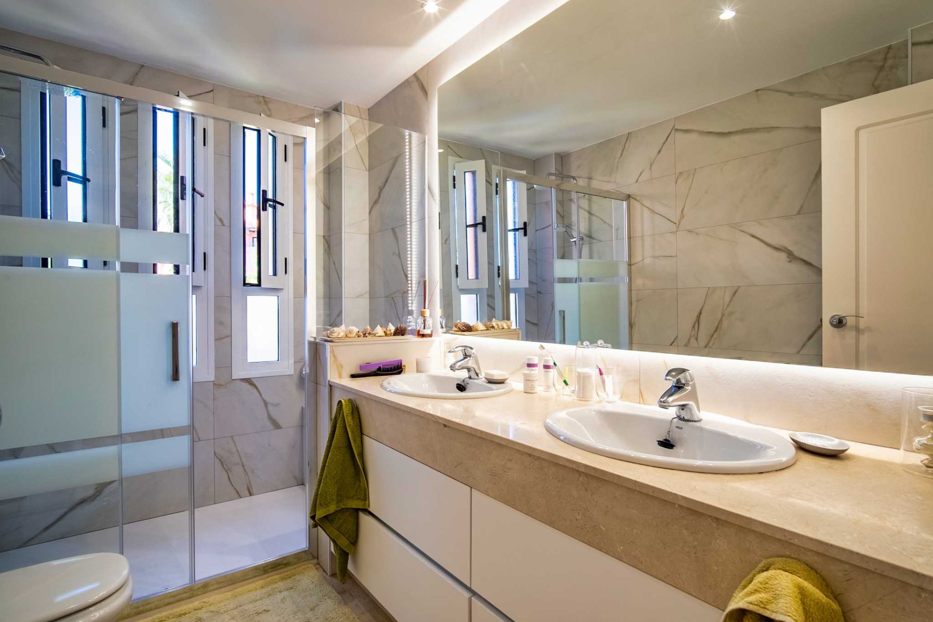 Videresalg - apartment -
Finestrat - Sierra cortina