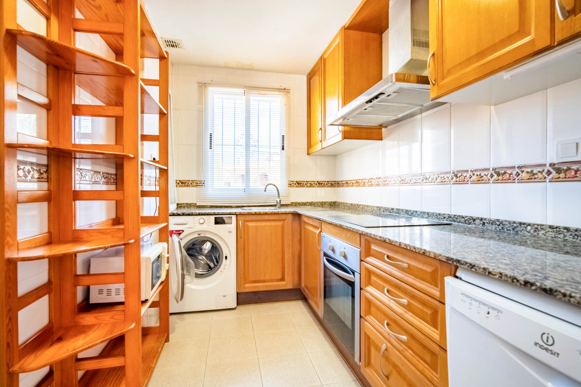 Videresalg - Bungalow -
Albir