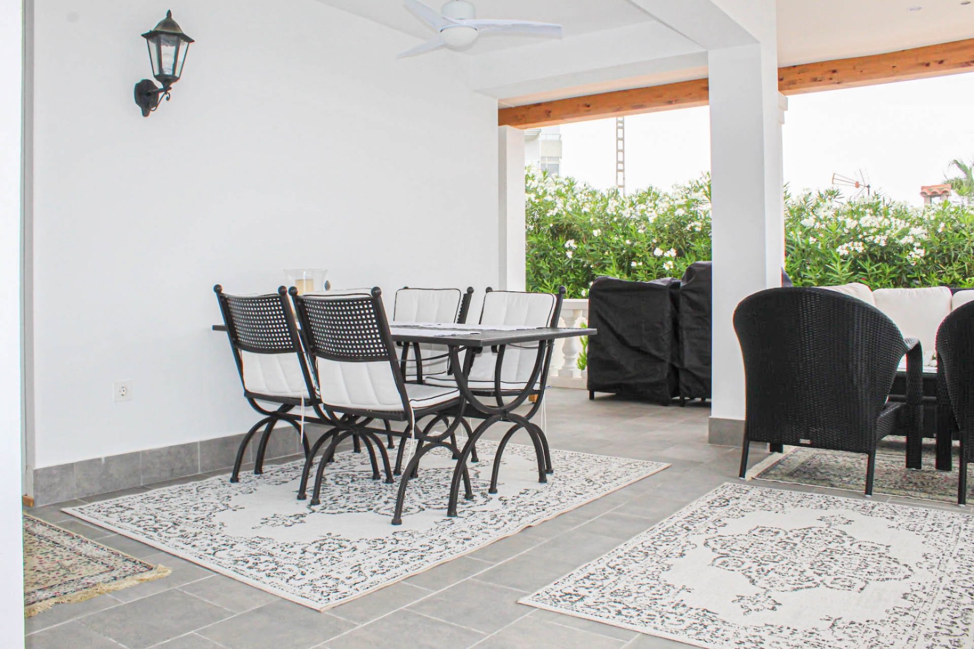 Videresalg -  Hytte / villa -
Albir