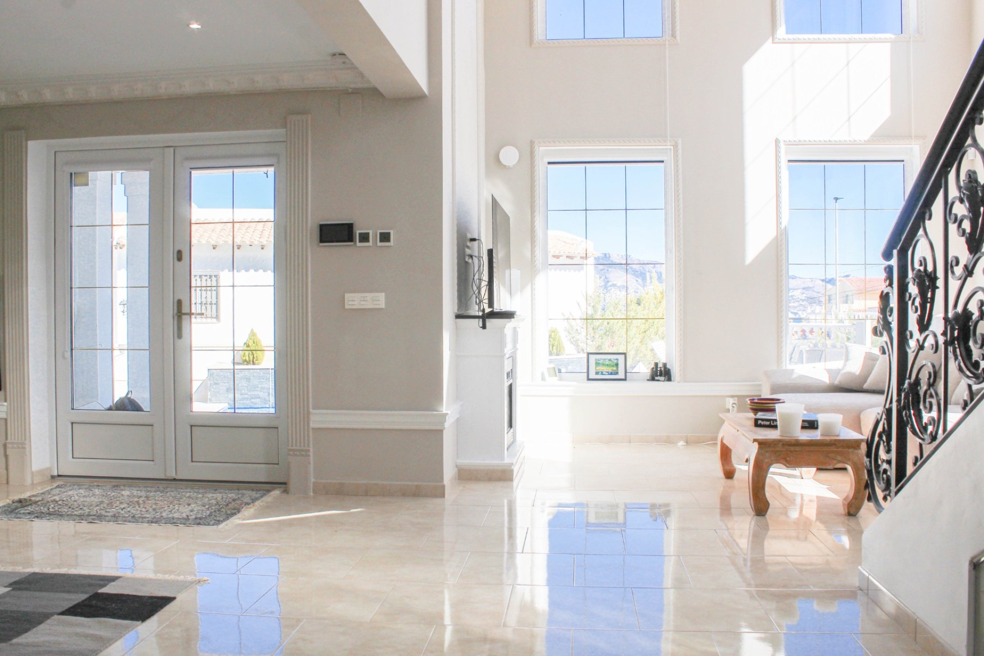 Videresalg -  Hytte / villa -
Albir