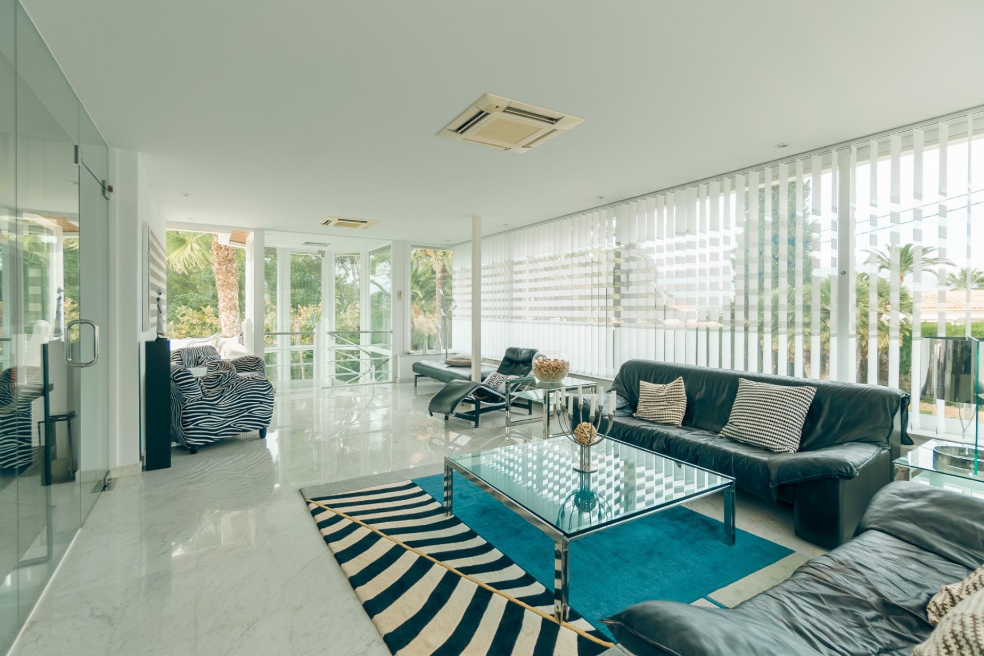 Videresalg -  Hytte / villa -
Albir