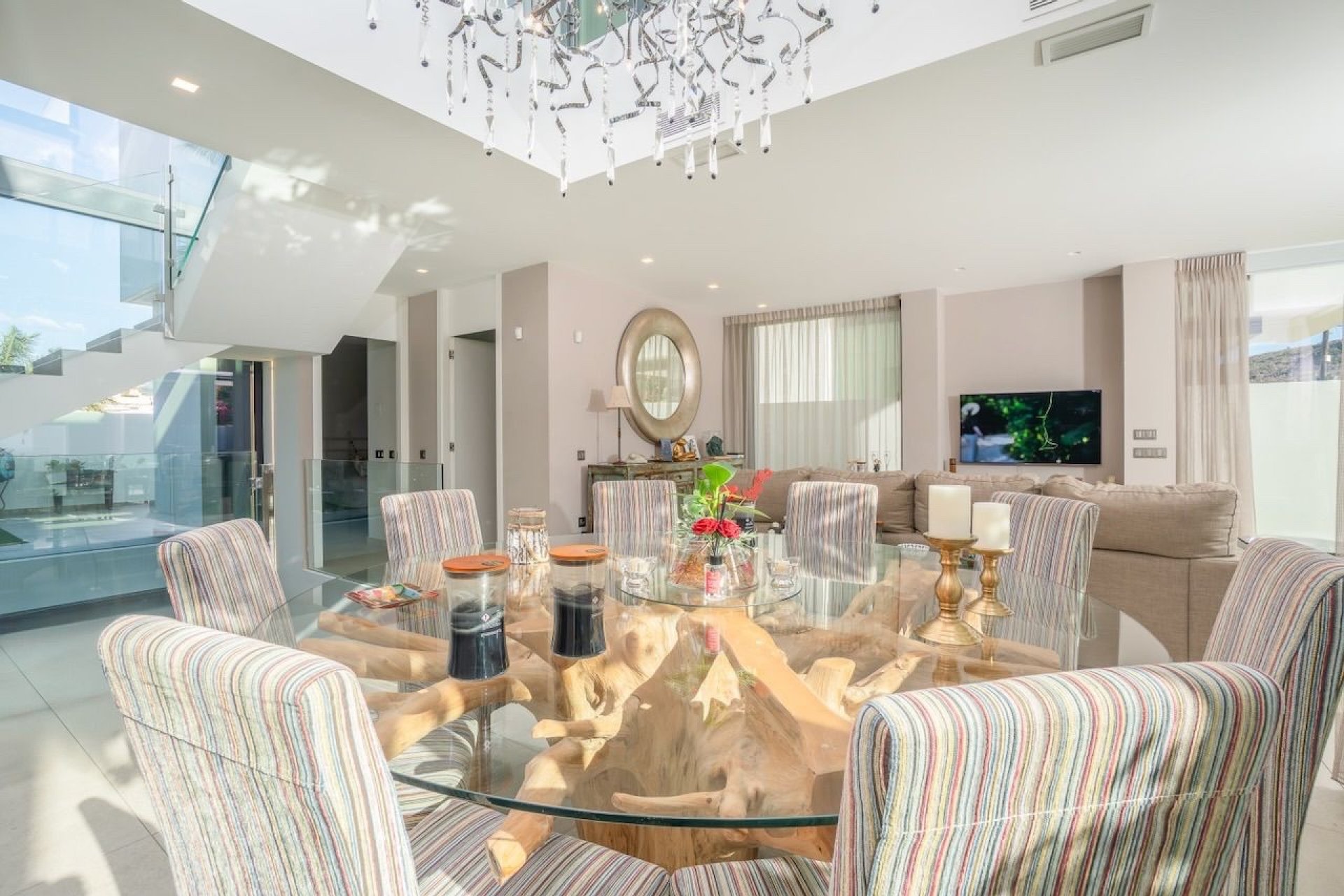 Videresalg -  Hytte / villa -
Albir