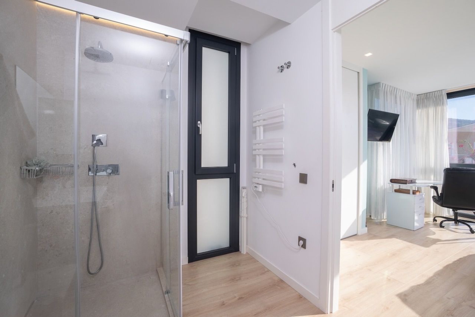 Videresalg -  Hytte / villa -
Albir