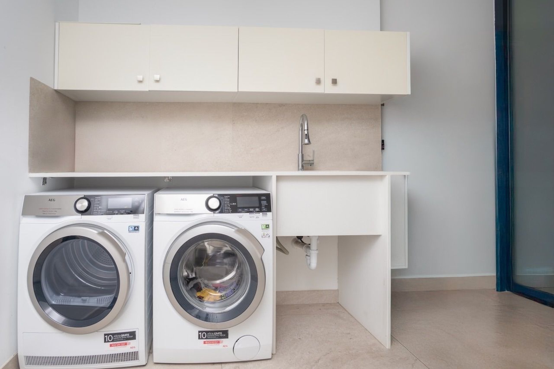 Videresalg -  Hytte / villa -
Albir